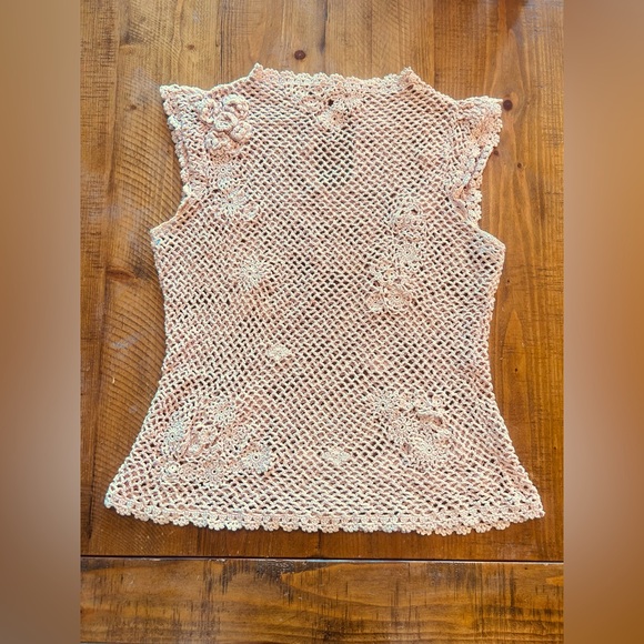 Women’s light peach crocheted sleeveless top with two button in the back - Picture 1 of 15